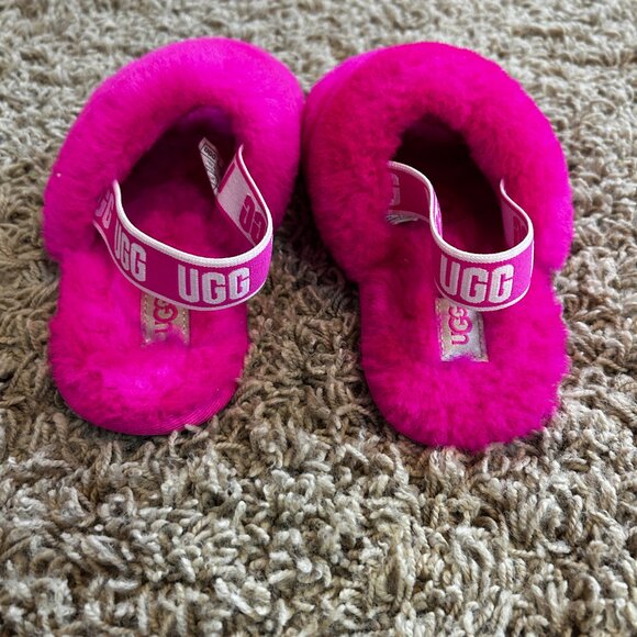 UGG Kids Fluff Yeah Slides in Toddler Size 12 Hot Pink - Picture 3 of 9